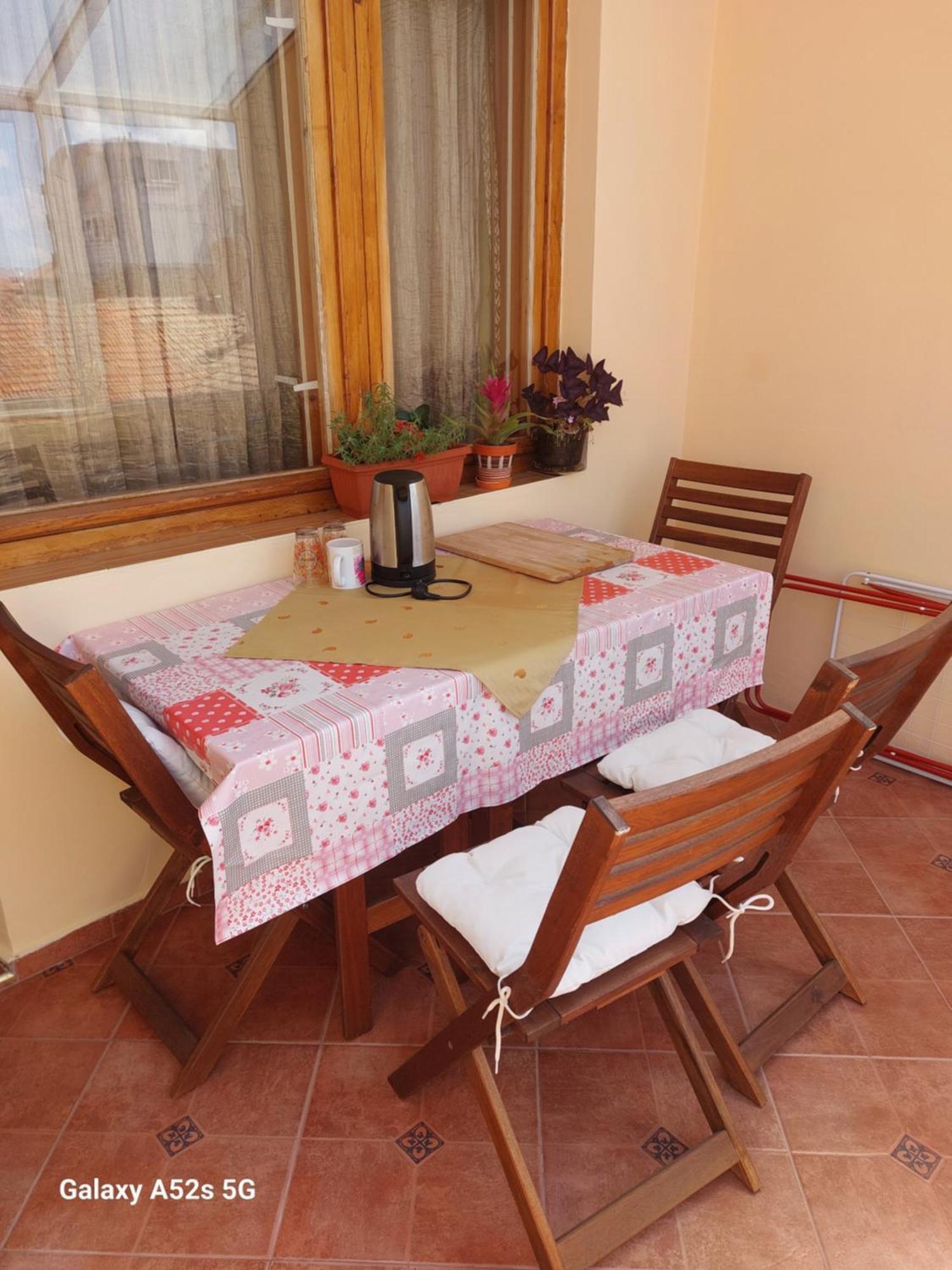 Homestay Kostadinov Pomorie Exterior photo