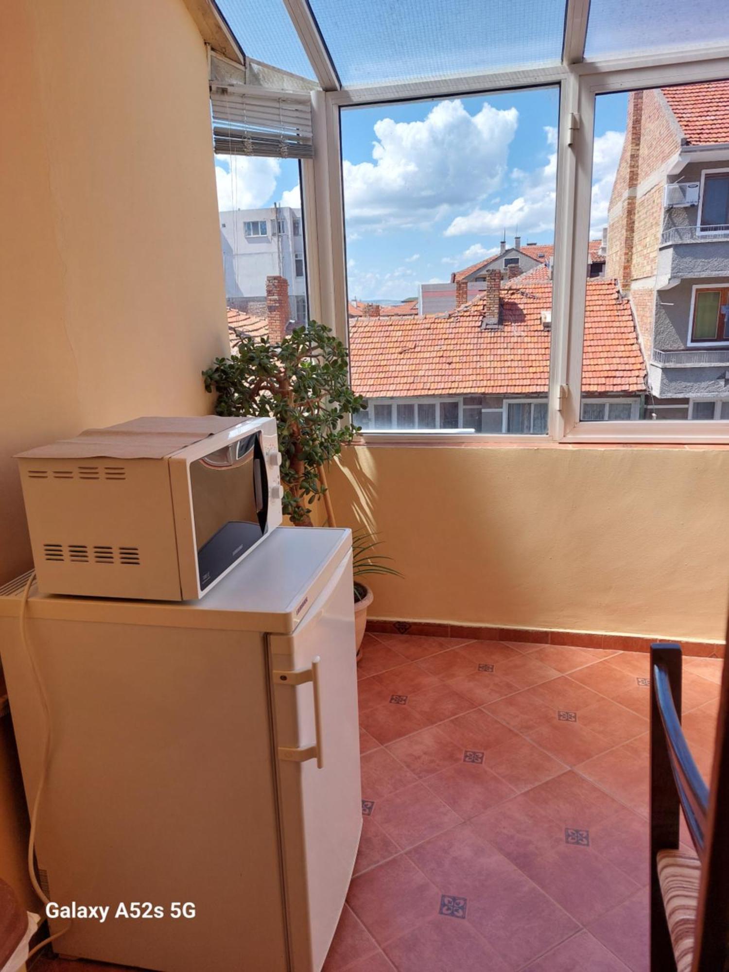 Homestay Kostadinov Pomorie Exterior photo